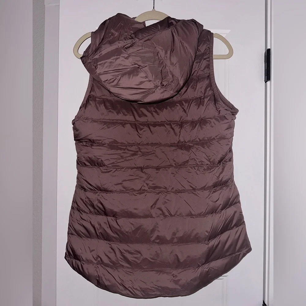 lululemon athletica mauveQuilted Hooded Down Vest